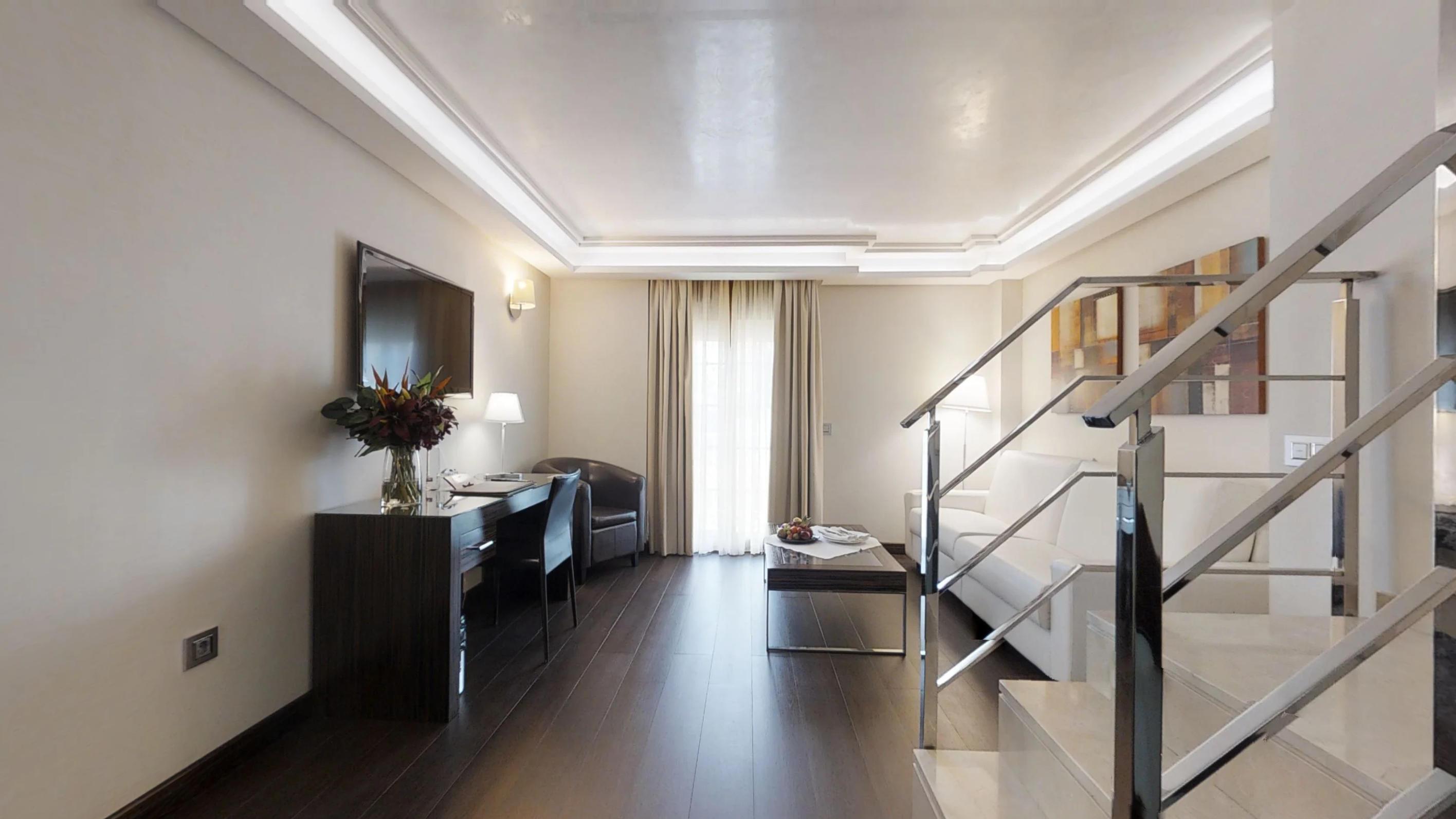 ヴィンチ セレクシオン アレイサ ホテル ブティック&スパ ベナルマデナ エクステリア 写真 A suite at the hotel